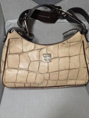DOONEY & BOURKE VINTAGE Beige Croc-Embossed Shoulder Bag Dark Brown Strap GUC